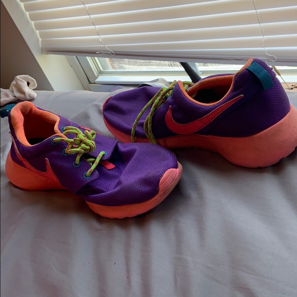Nike Run Roshes.